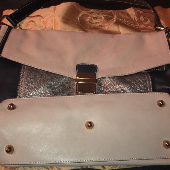 AB A BELLUCCI MADE IN I TALY LEATHER GRAY/TAN HANDBAG - Picture 8 of 10